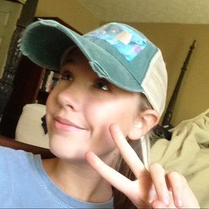 Meet your Posher, Jerri-grace